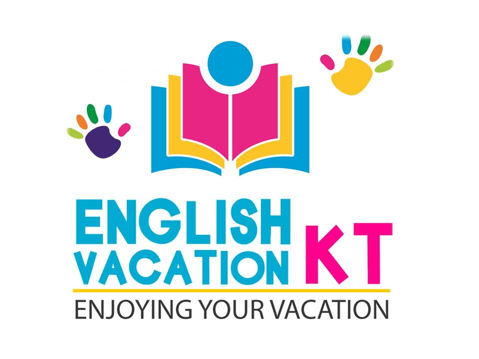 la imagen puede contoner el logo qde englishvacationkt programa estrella de la fundacion ,que esat compuesto de un libro abierto en el centro ,dos huellas de manos pequeñas alrededor y debajo de este el nombre englishvacationkt 
